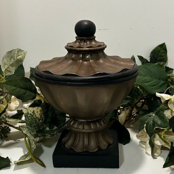 Antique Look Composite Bowl Urn On A Stand W/ Lid 8.5” Gold-tone Victorian Style - Picture 2 of 10